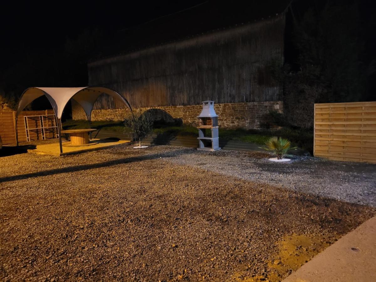 Aux Portes Du Mont Saint-James ภายนอก รูปภาพ